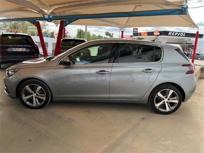 PEUGEOT 308 Allure Pack BlueHDI 130 SS