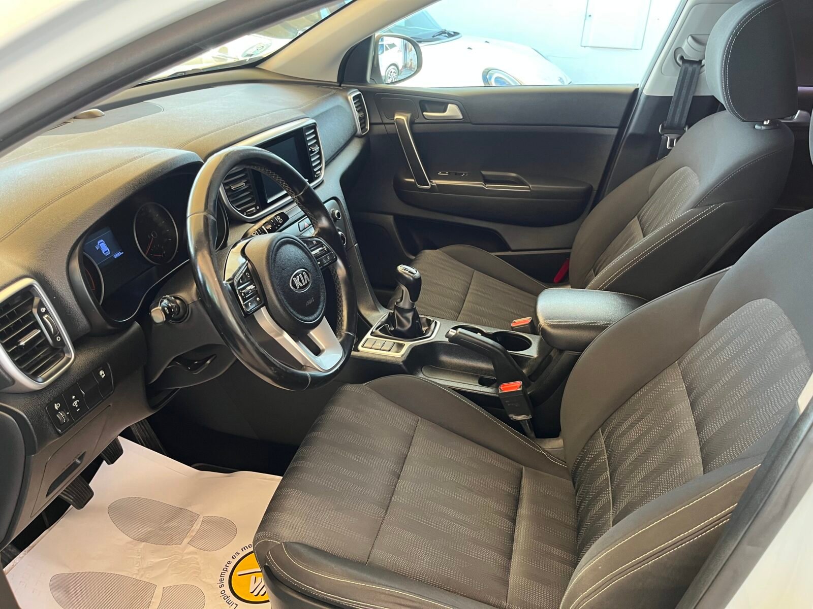 KIA SPORTAGE 1.6 CRDi Drive 4x2