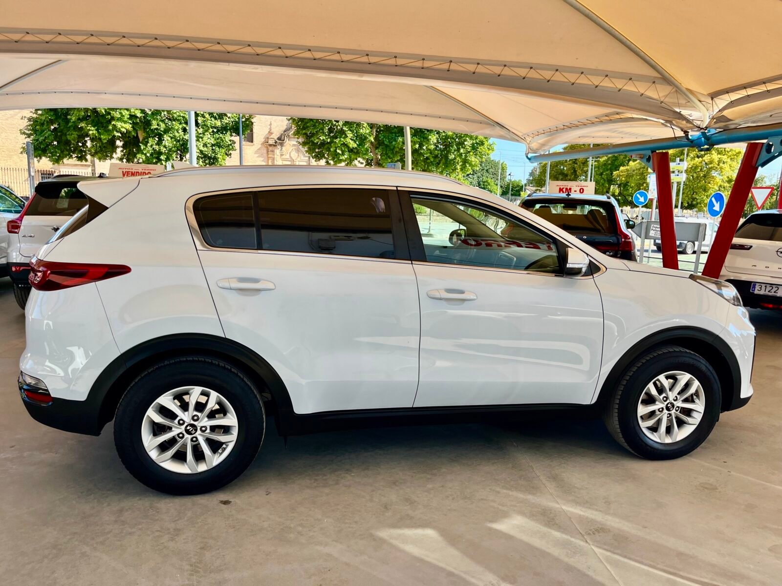 KIA SPORTAGE 1.6 CRDi Drive 4x2