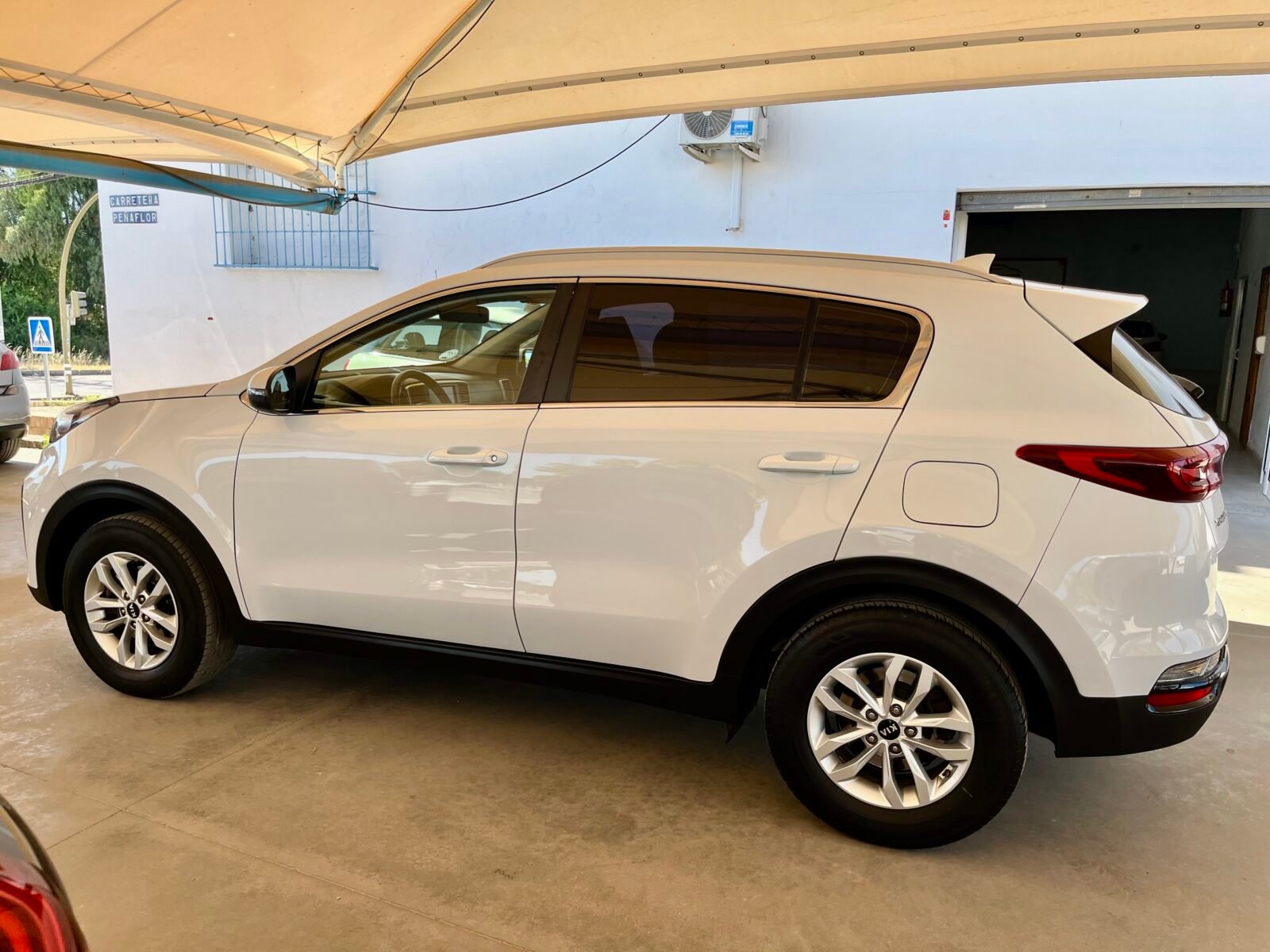KIA SPORTAGE 1.6 CRDi Drive 4x2