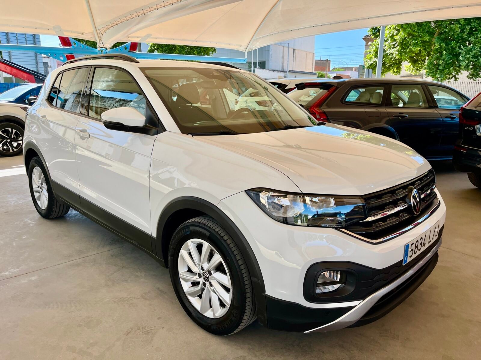 VOLKSWAGEN t-cross advance 
