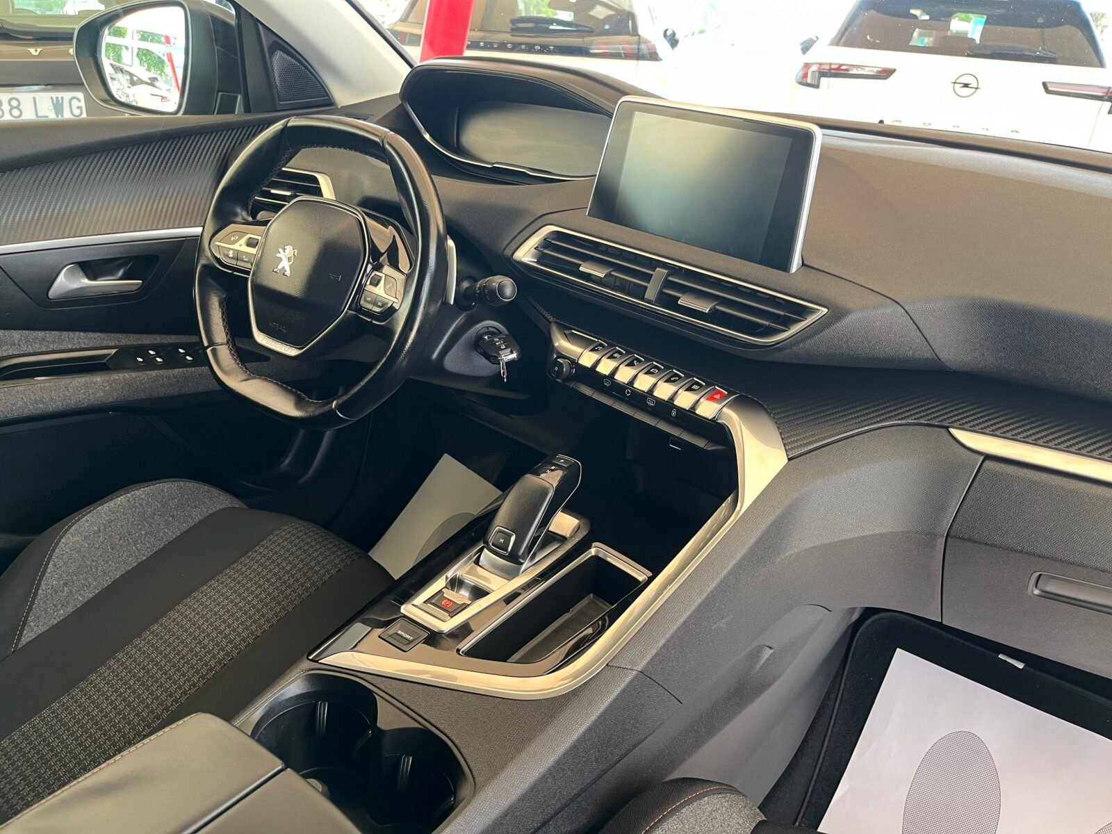 PEUGEOT 3008 1.6 hdi active