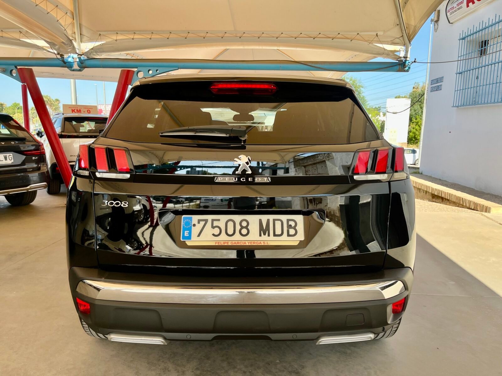 PEUGEOT 3008 1.6 hdi active