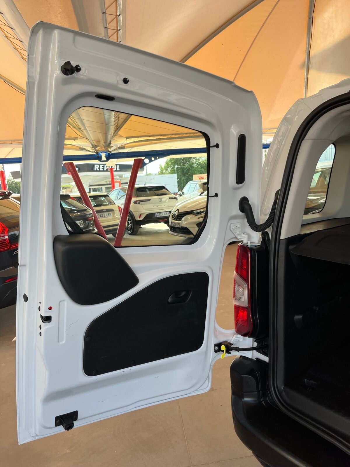 PEUGEOT 1.5 Active Pack