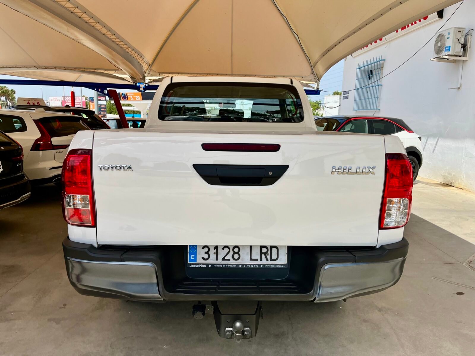 TOYOTA HILUX  2.4 D4D Cabina Doble GX Plus