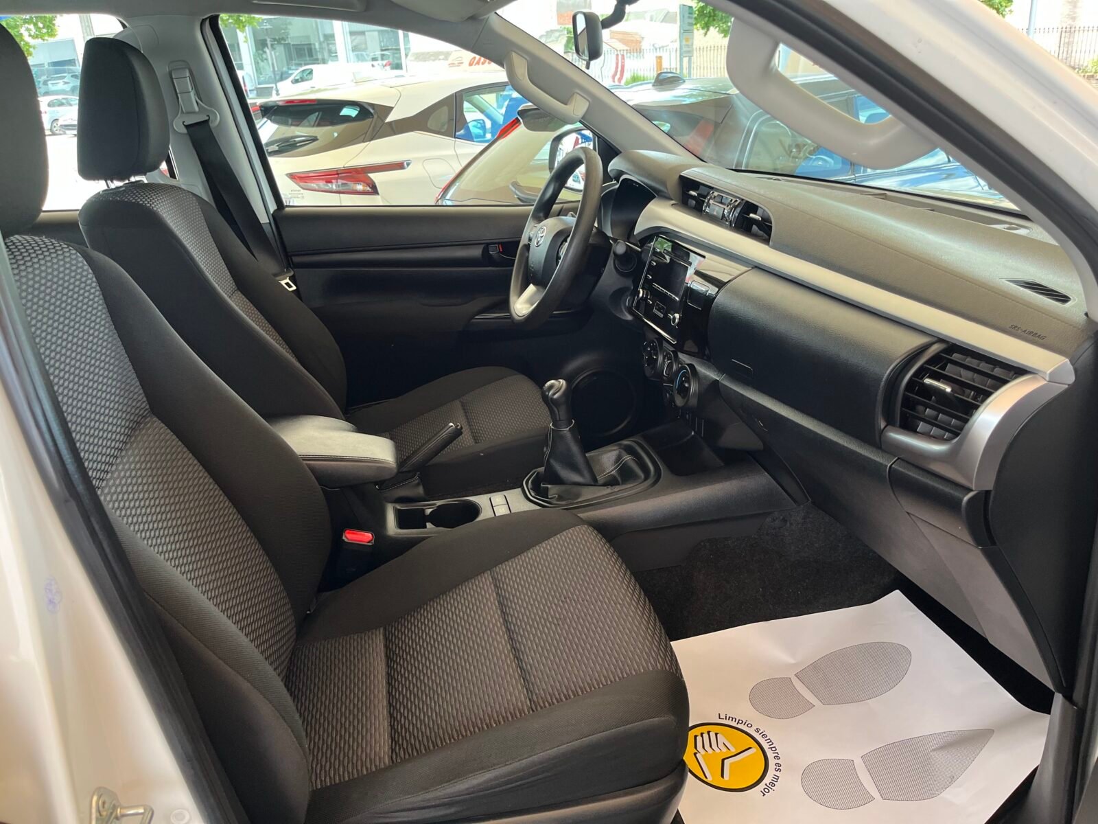 TOYOTA HILUX  2.4 D4D Cabina Doble GX Plus