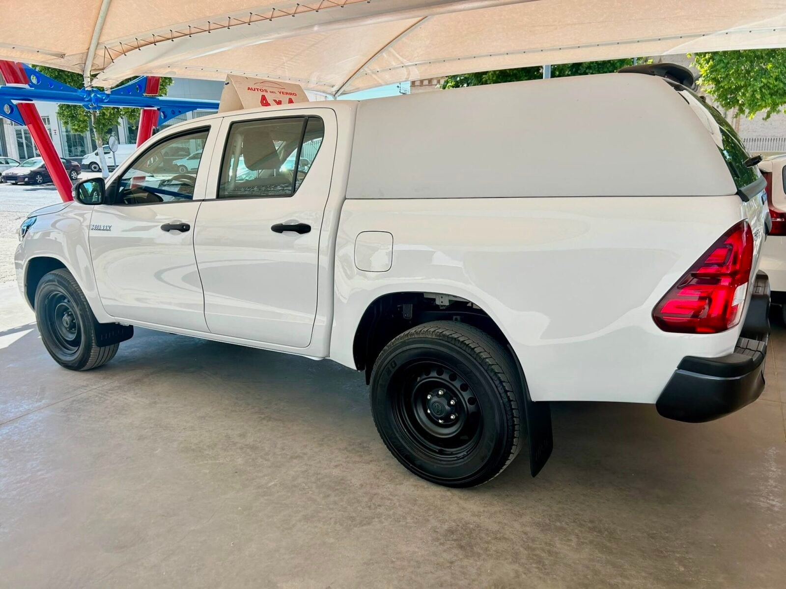TOYOTA HILUX Hilux 2.4 D4D Cabina Doble GX Plus