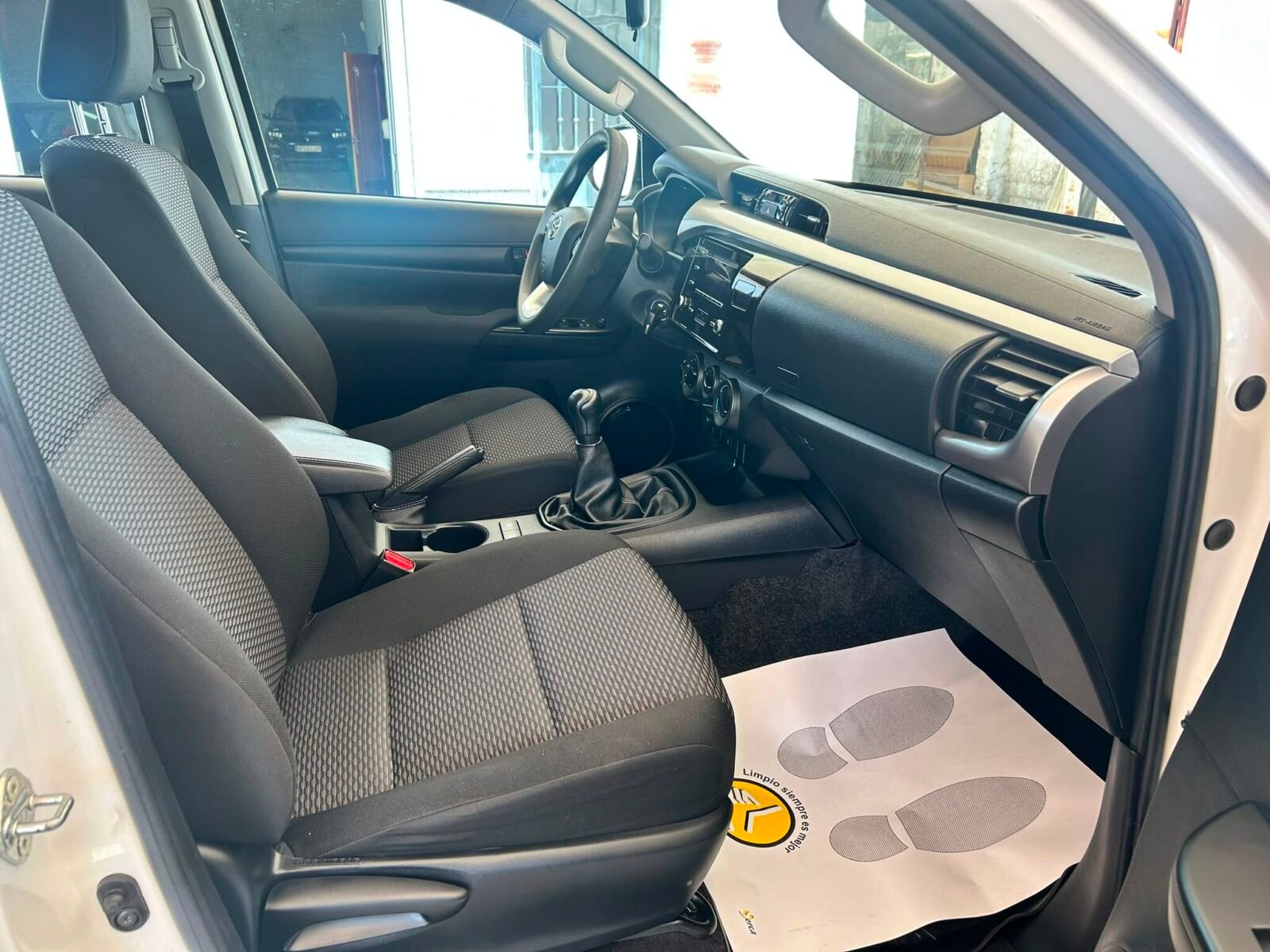 TOYOTA HILUX Hilux 2.4 D4D Cabina Doble GX Plus