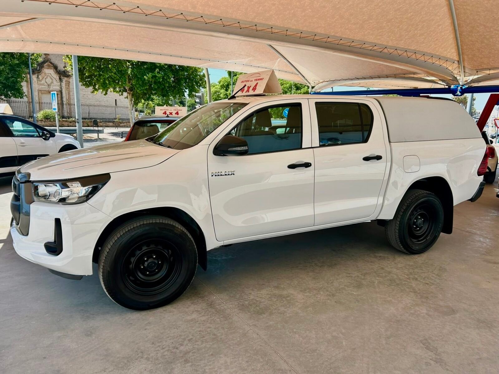 TOYOTA HILUX Hilux 2.4 D4D Cabina Doble GX Plus