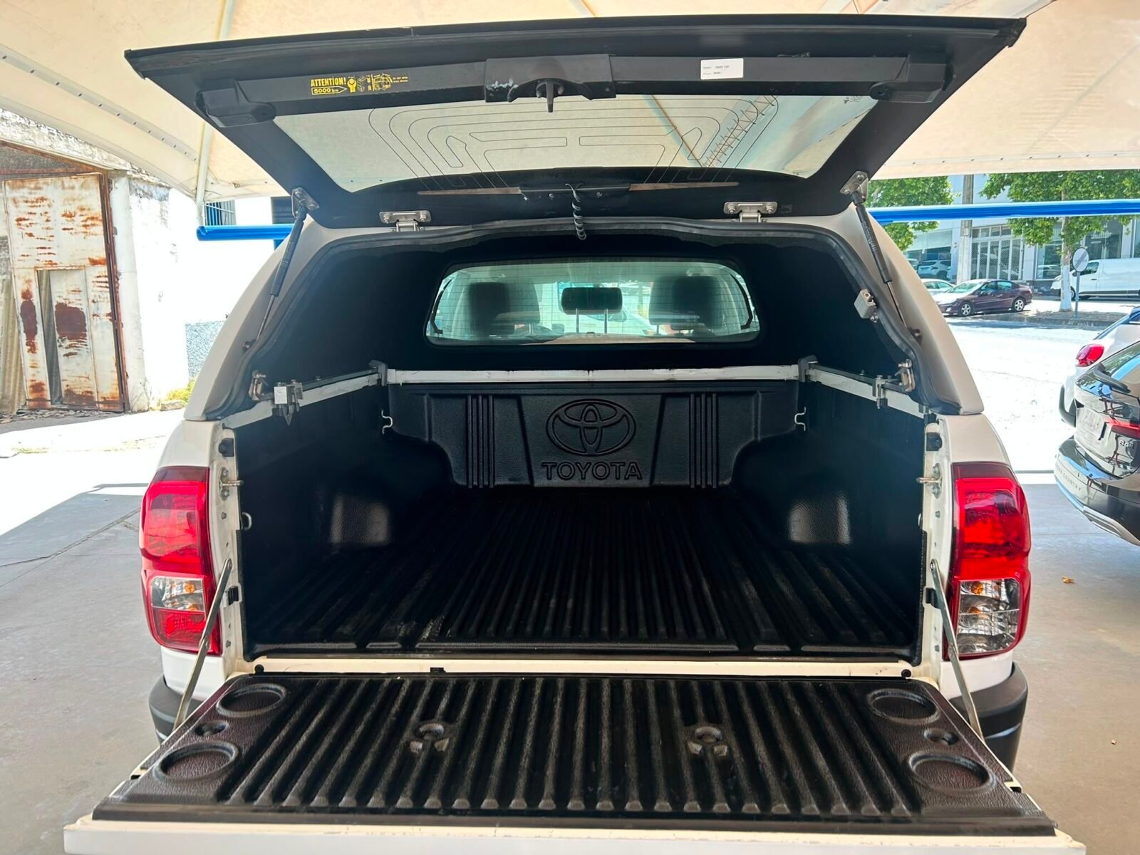 TOYOTA HILUX Hilux 2.4 D4D Cabina Doble GX Plus