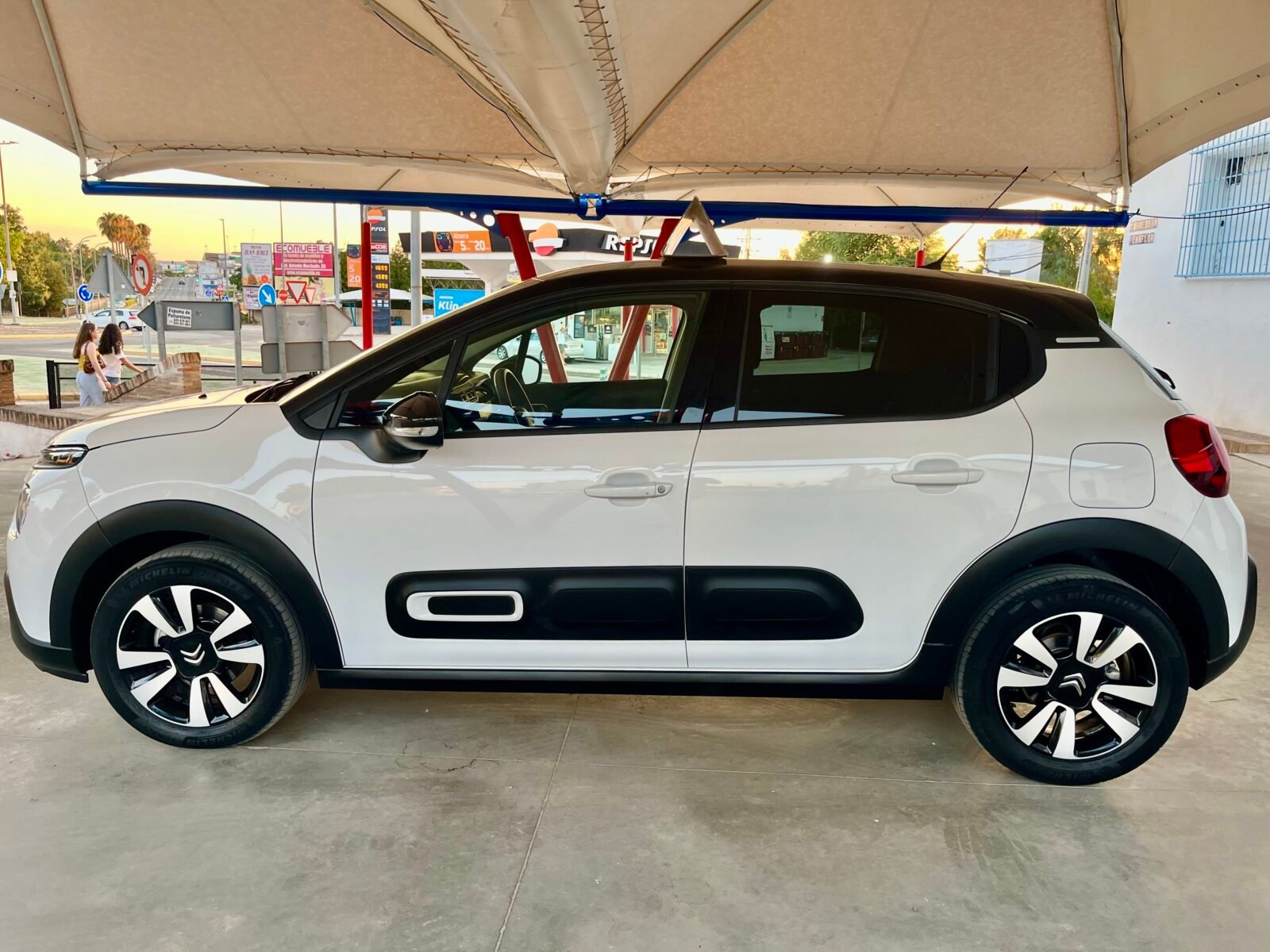 CITROEN C3 C3 BlueHDi SS Shine