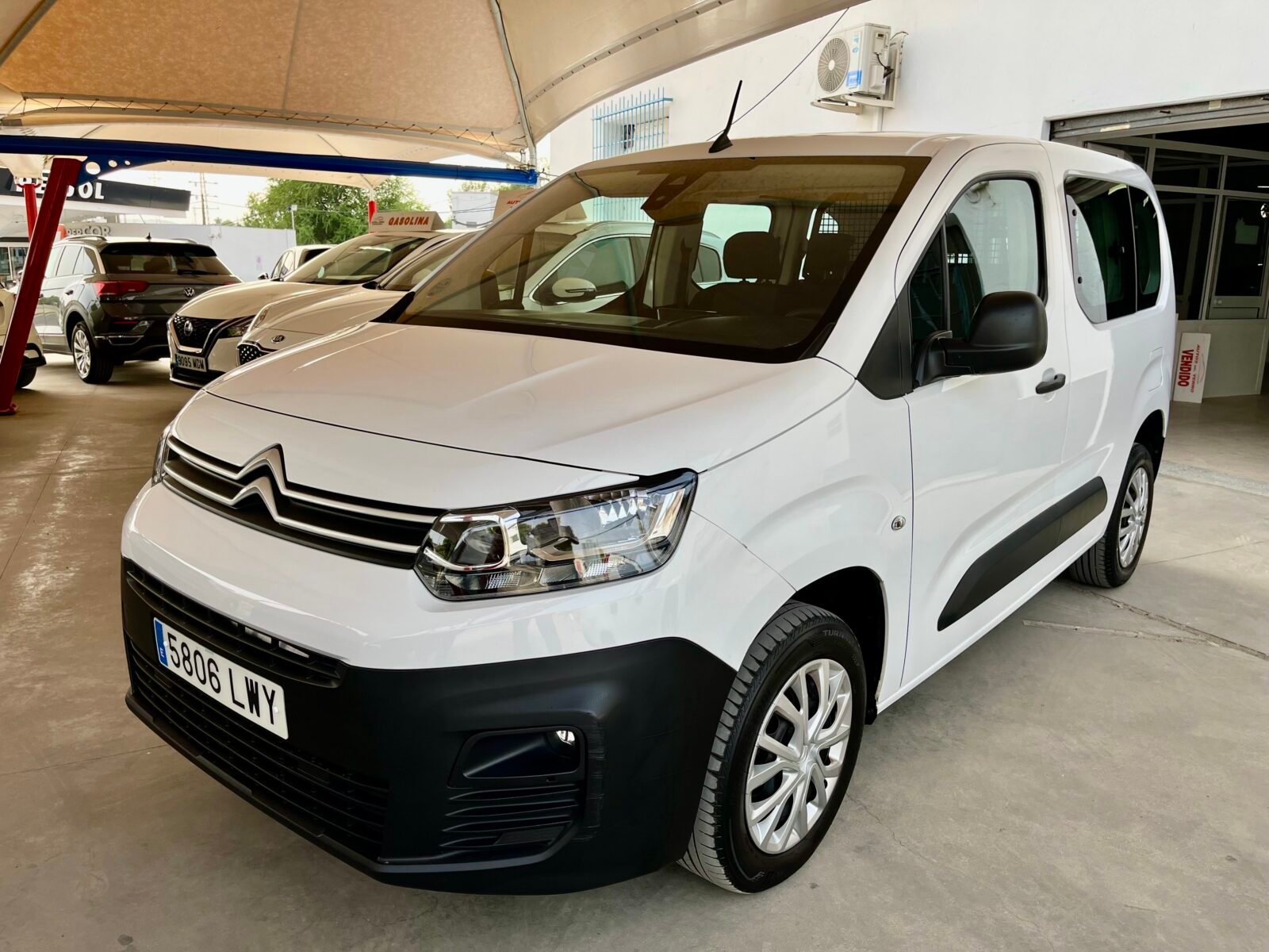 CITROEN Talla M BlueHDi 100 SS