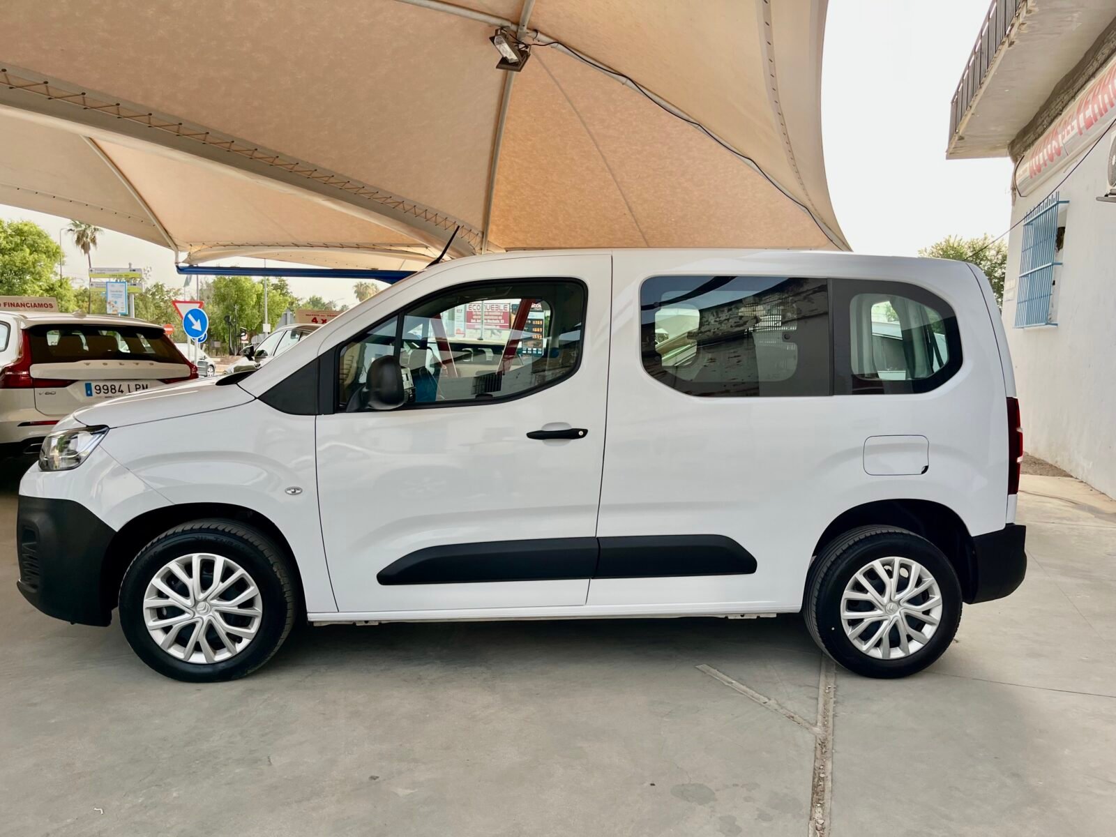 CITROEN Talla M BlueHDi 100 SS