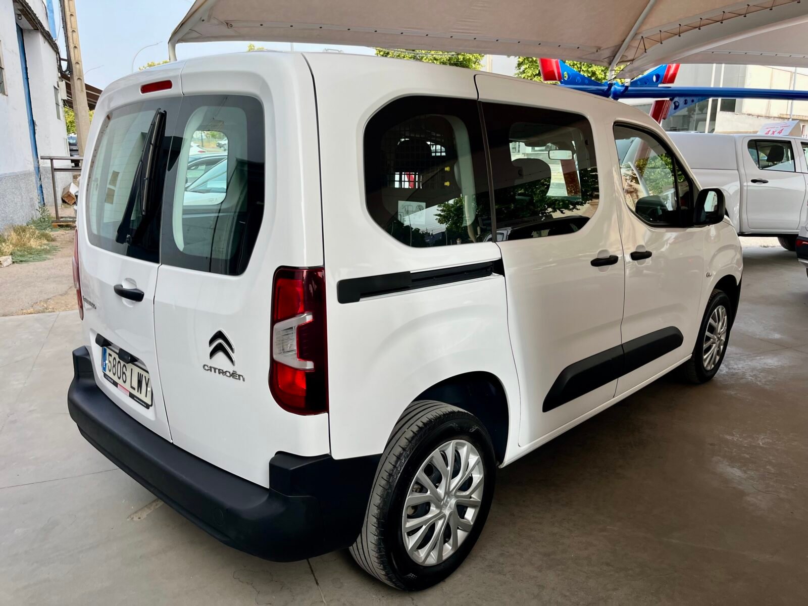 CITROEN Talla M BlueHDi 100 SS