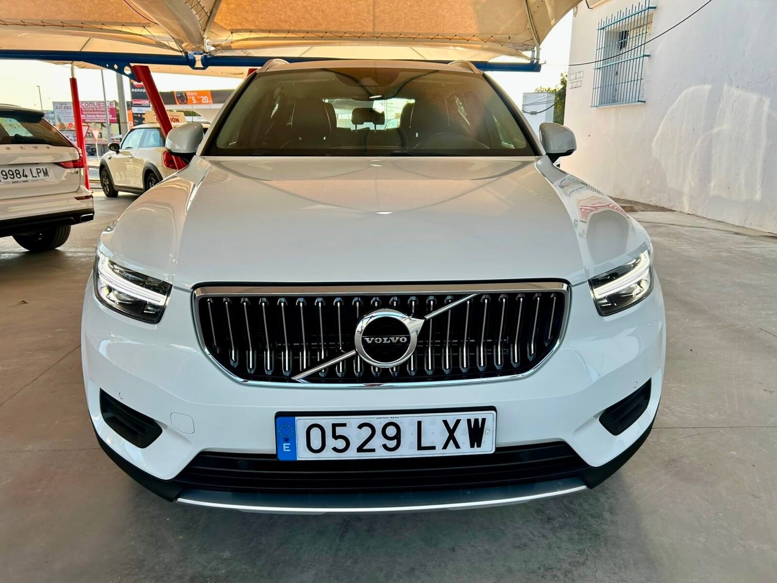 VOLVO XC40 1.5 T4 Twin Recharge Plus Bright Auto
