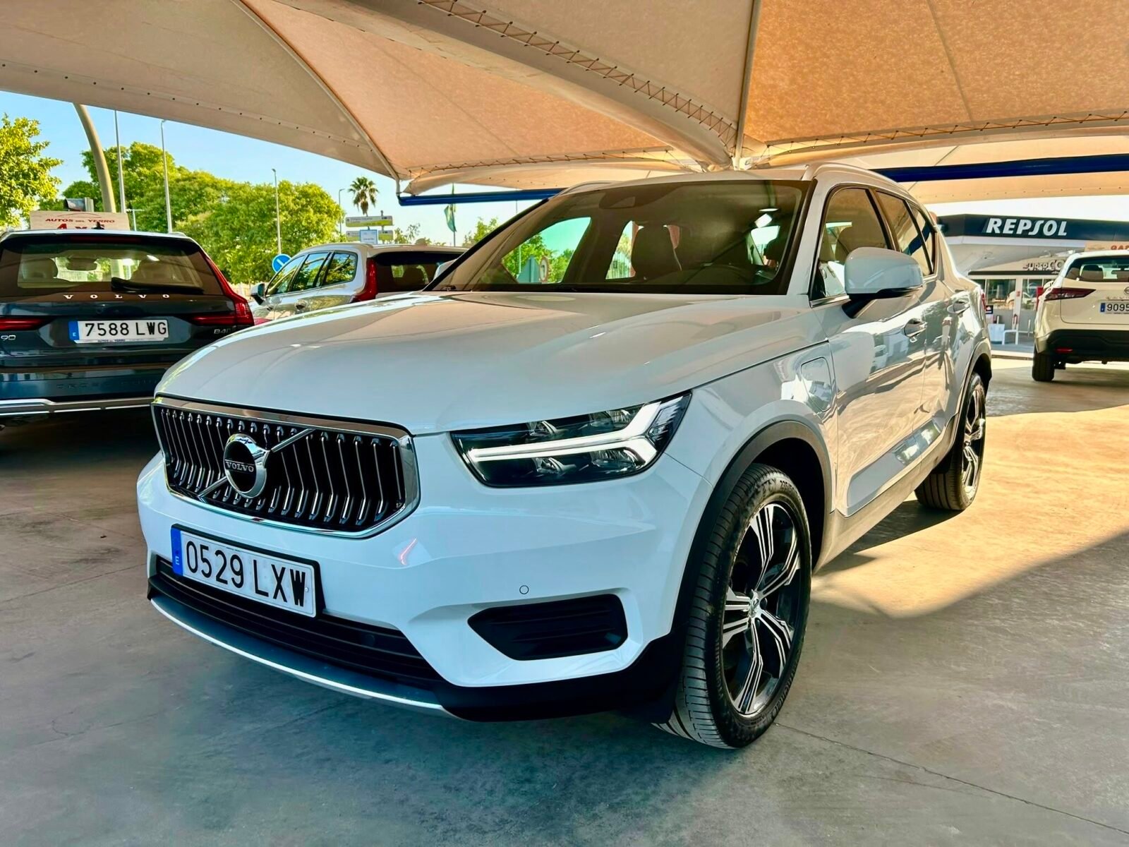 VOLVO XC40 1.5 T4 Twin Recharge Plus Bright Auto