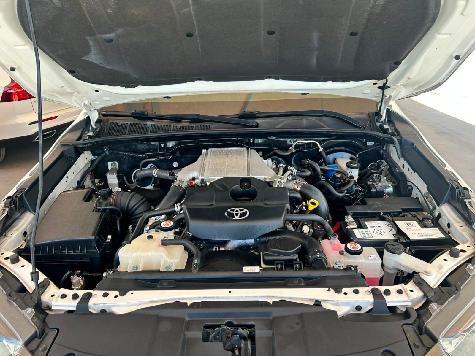 TOYOTA HILUX Hilux 2.4 D4D Cabina Doble GX Plus