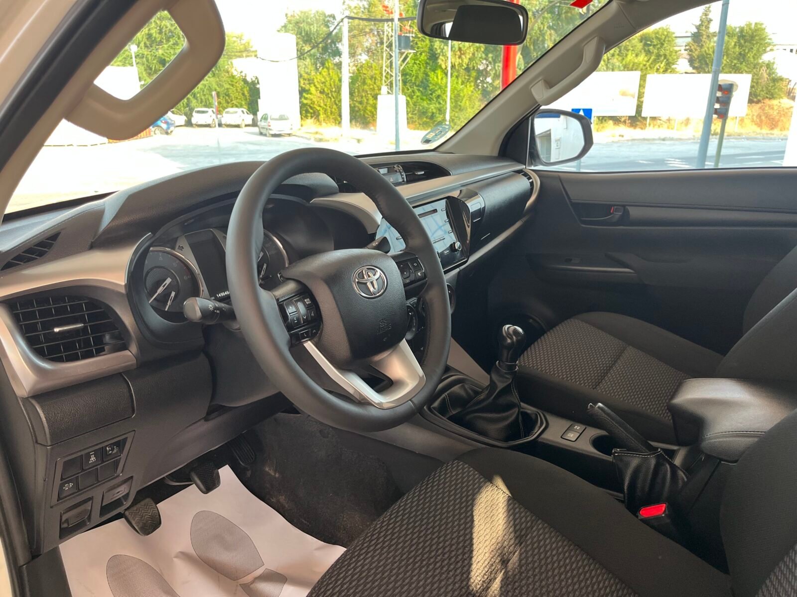 TOYOTA HILUX 2.4 D4D Cabina Doble GX Plus