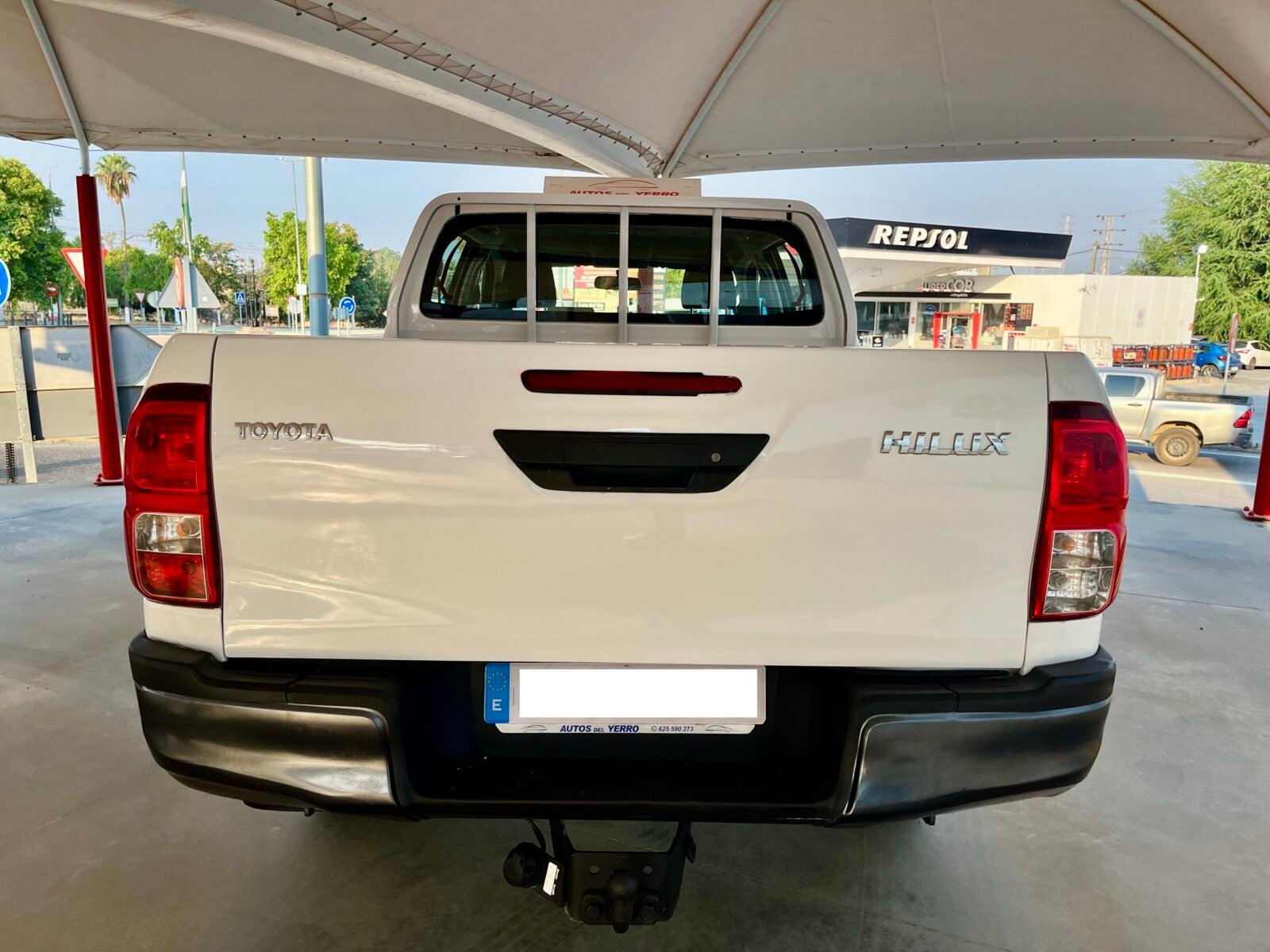 TOYOTA HILUX 2.4 D4D Cabina Doble GX Plus