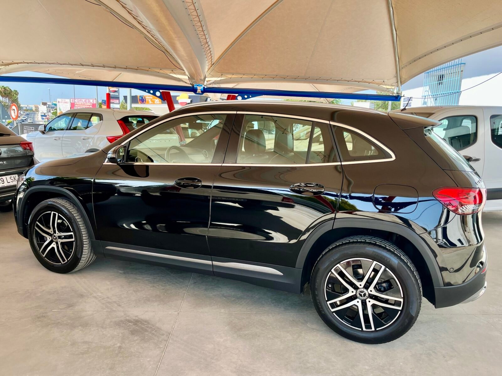 MERCEDES-BENZ GLA GLA 200 D