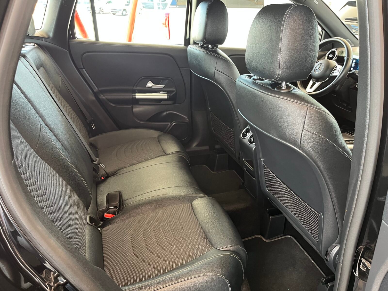 MERCEDES-BENZ GLA GLA 200 D