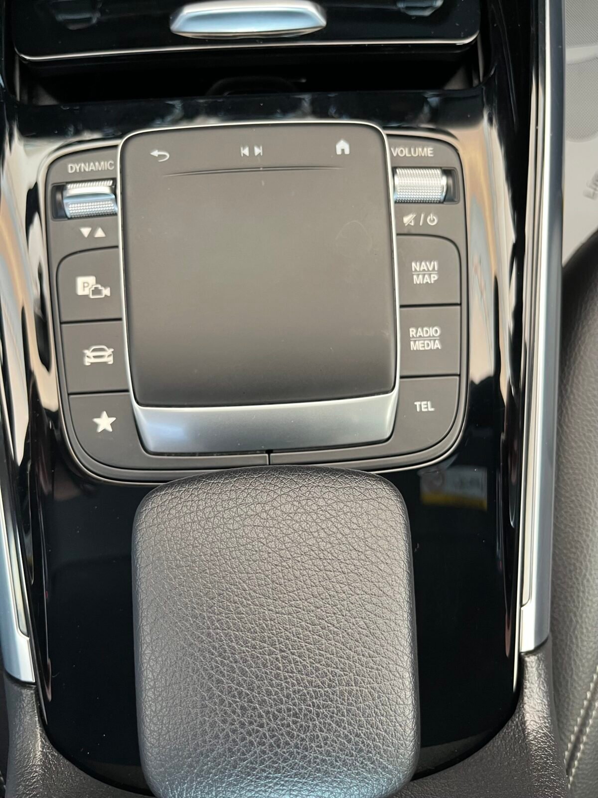 MERCEDES-BENZ GLA GLA 200 D
