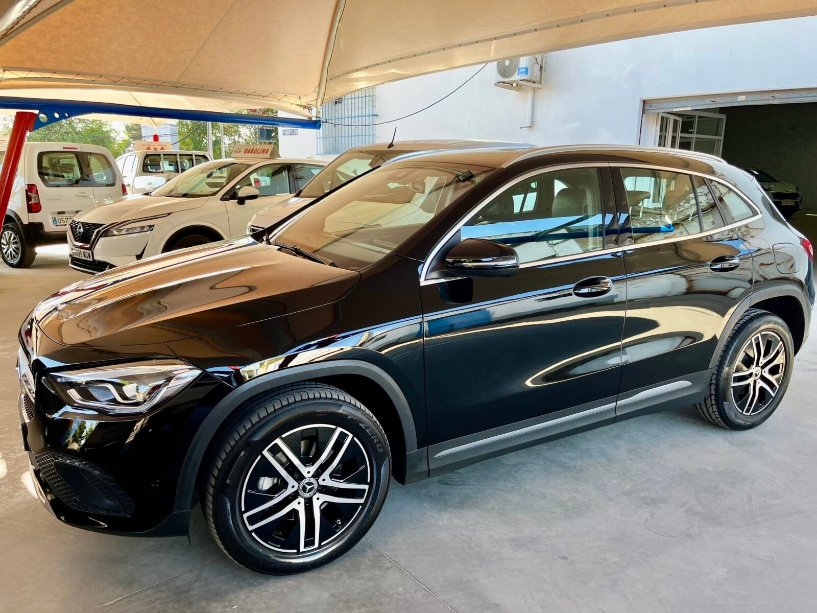 MERCEDES-BENZ GLA GLA 200 D