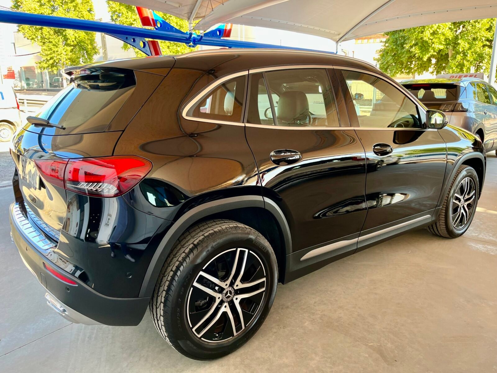 MERCEDES-BENZ GLA GLA 200 D