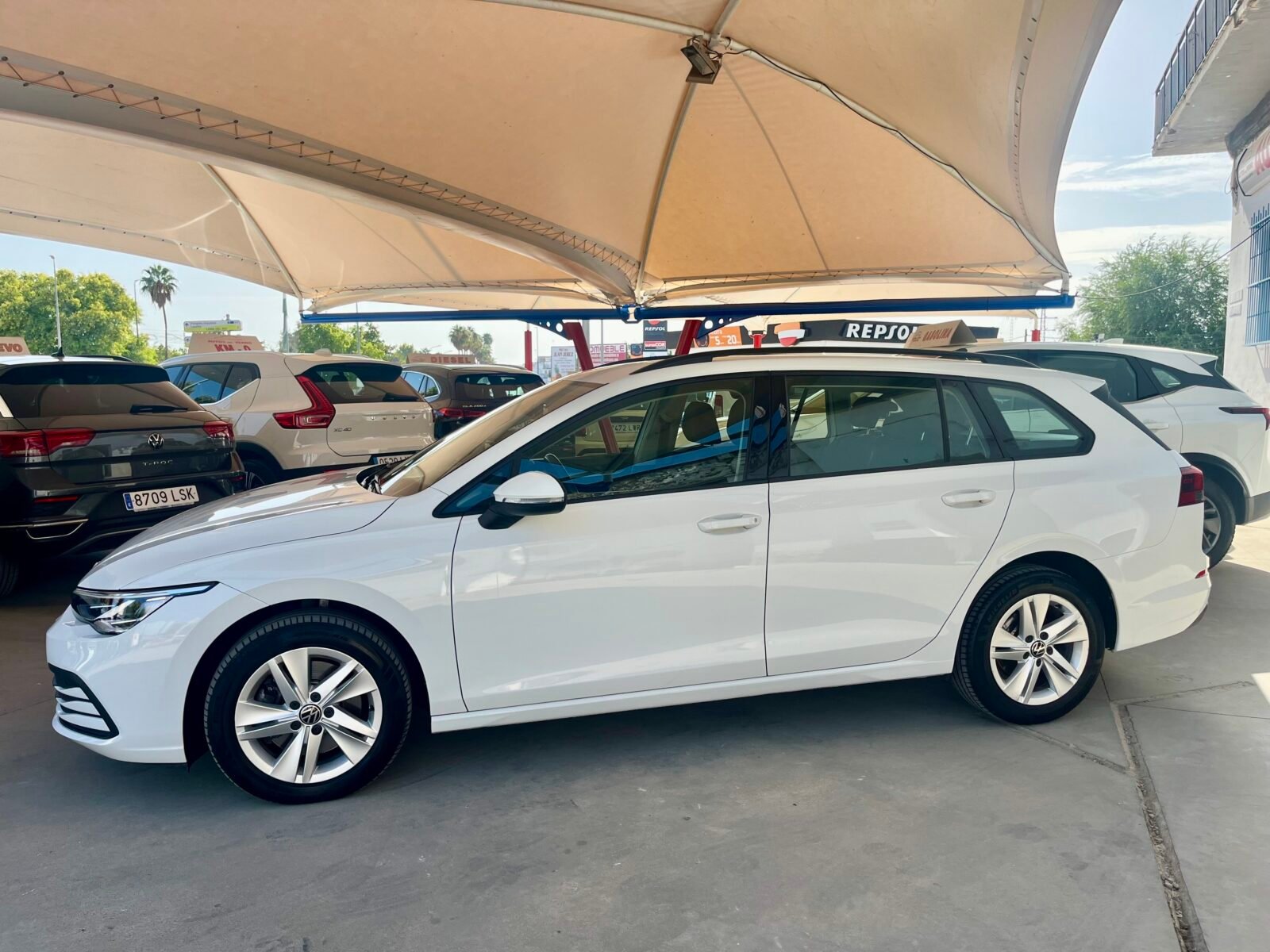 VOLKSWAGEN GOLF VARIANT Life 2.0 TDI