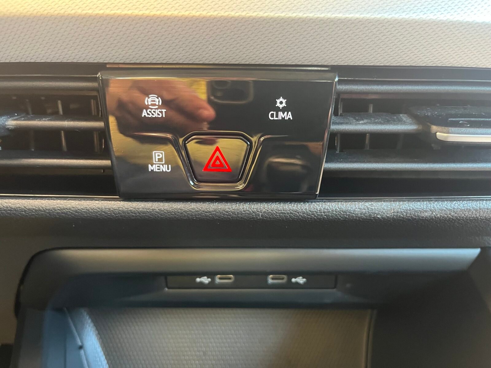 VOLKSWAGEN GOLF VARIANT Life 2.0 TDI