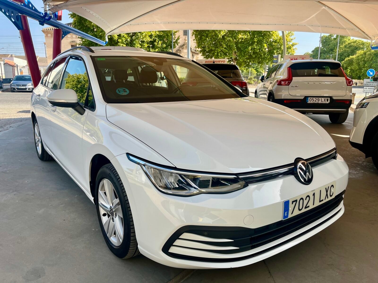 VOLKSWAGEN GOLF VARIANT Life 2.0 TDI