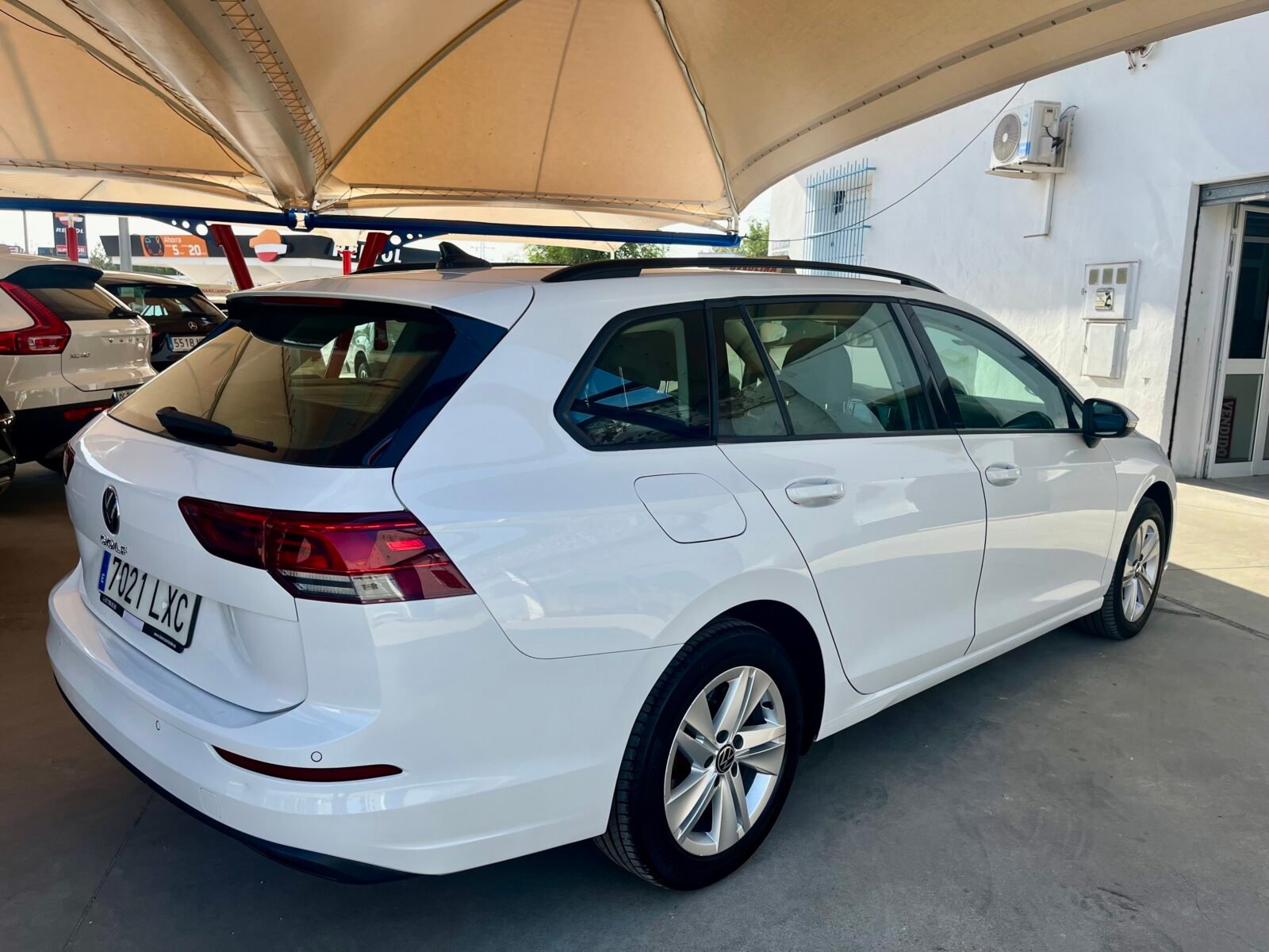 VOLKSWAGEN GOLF VARIANT Life 2.0 TDI