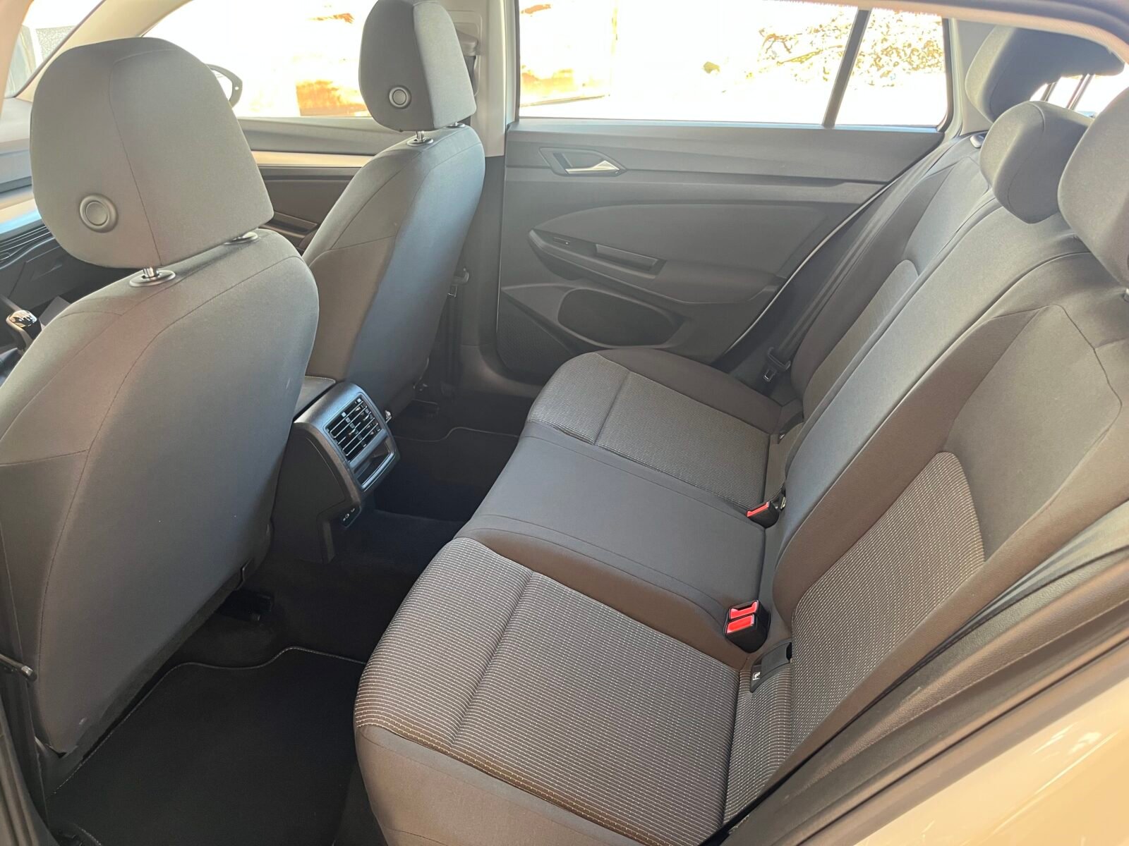 VOLKSWAGEN GOLF VARIANT Life 2.0 TDI