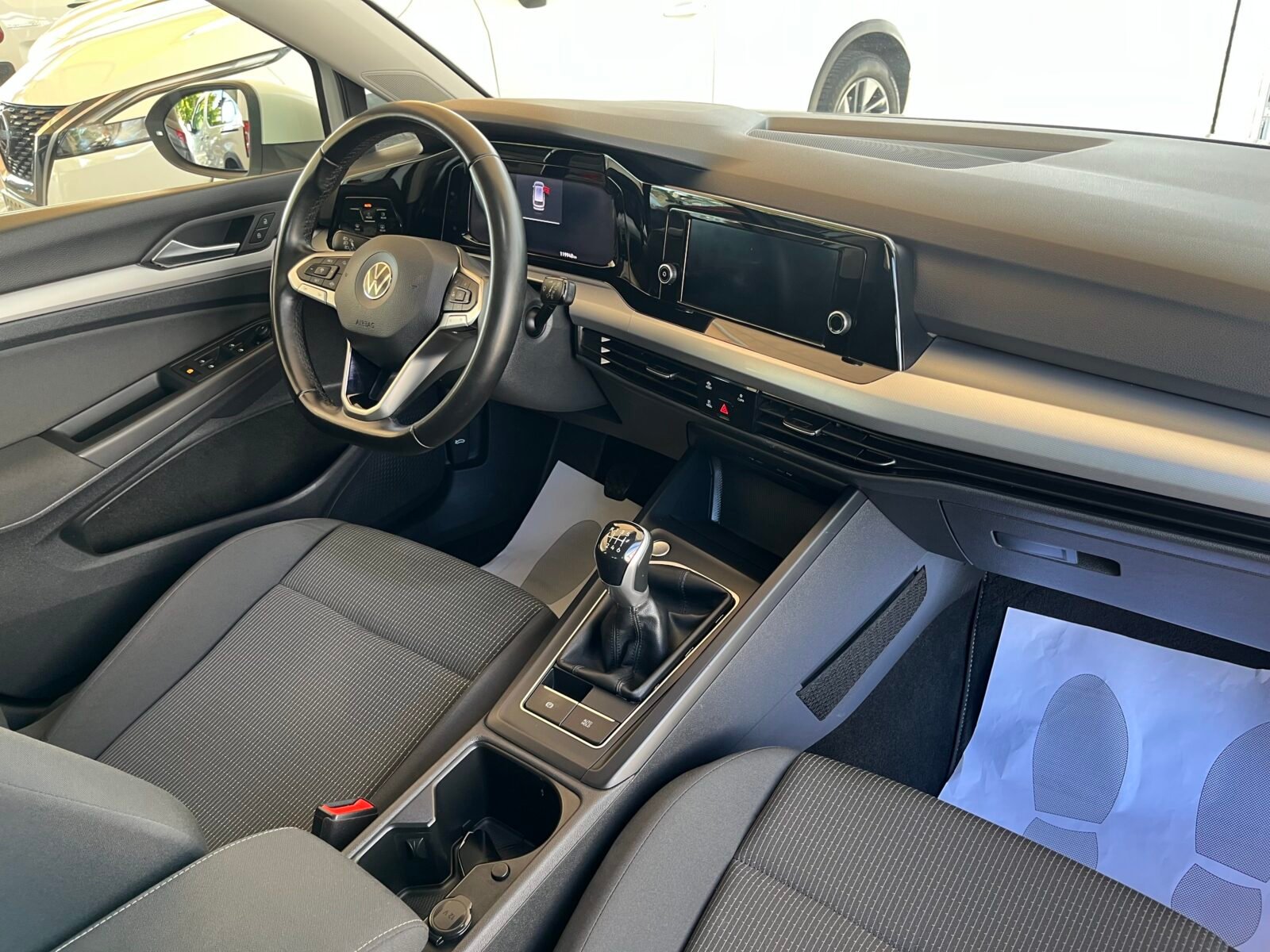 VOLKSWAGEN GOLF VARIANT Life 2.0 TDI