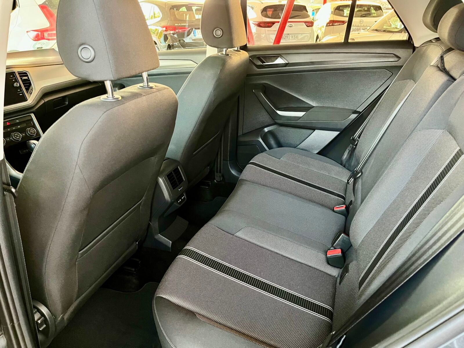 VOLKSWAGEN T-Roc Advance 2.0 TDI DSG