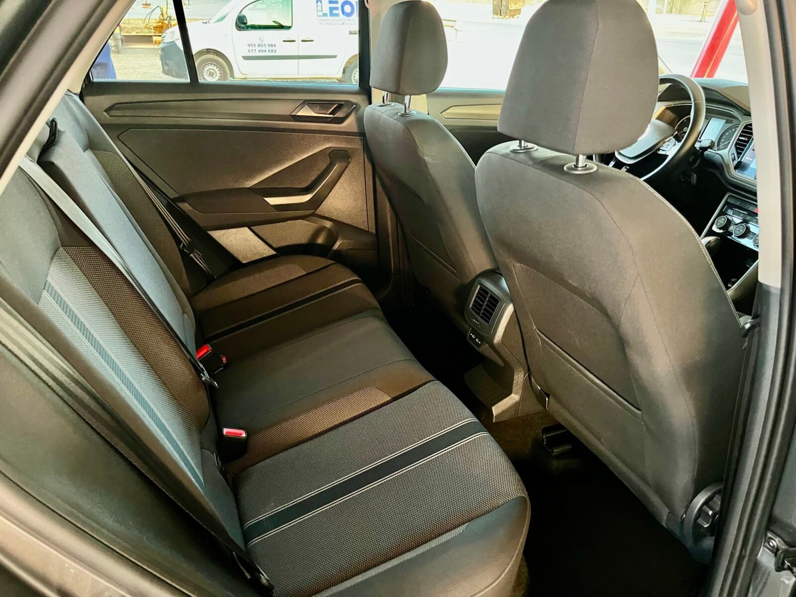 VOLKSWAGEN T-Roc Advance 2.0 TDI DSG