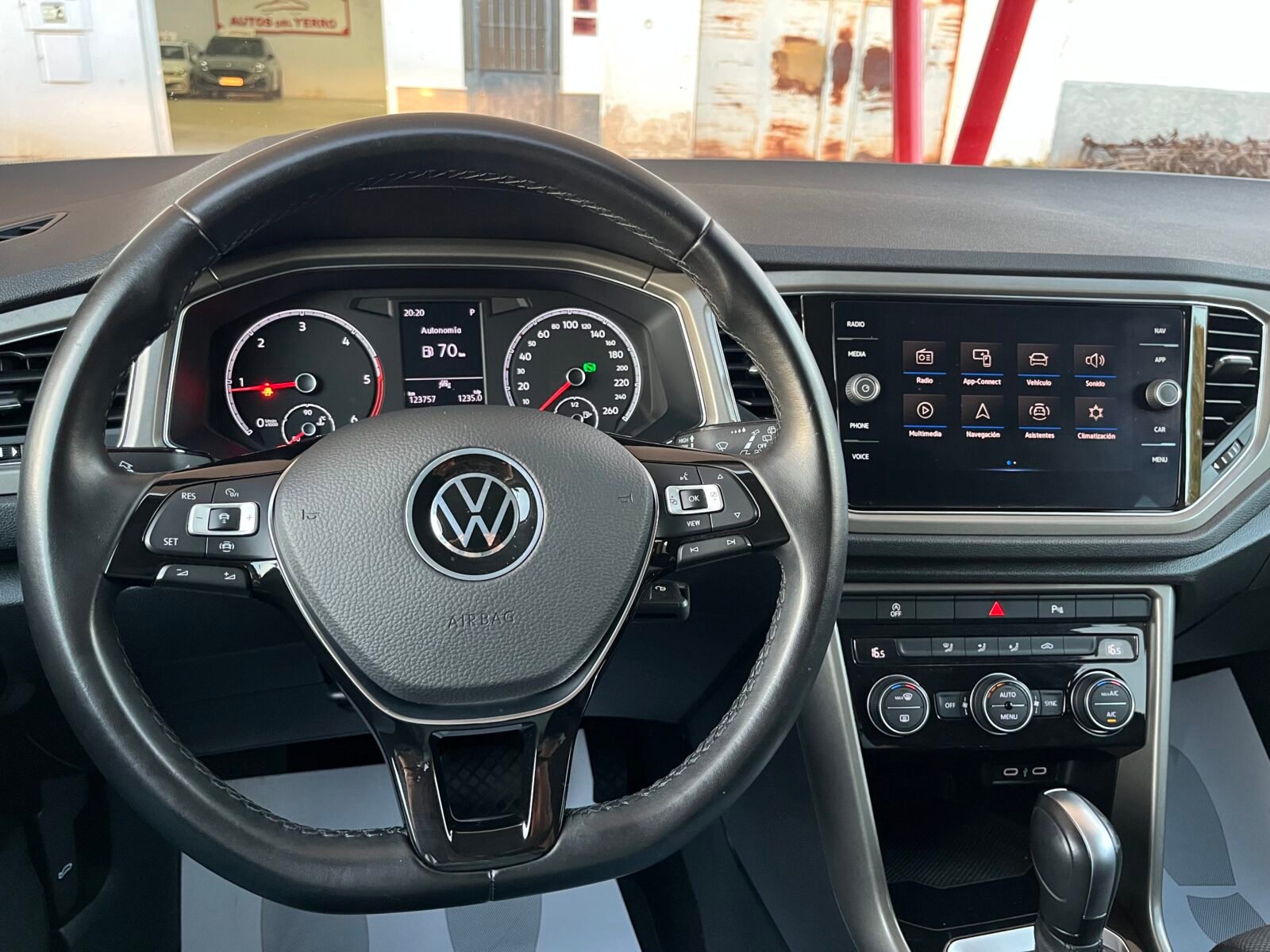 VOLKSWAGEN T-Roc Advance 2.0 TDI DSG