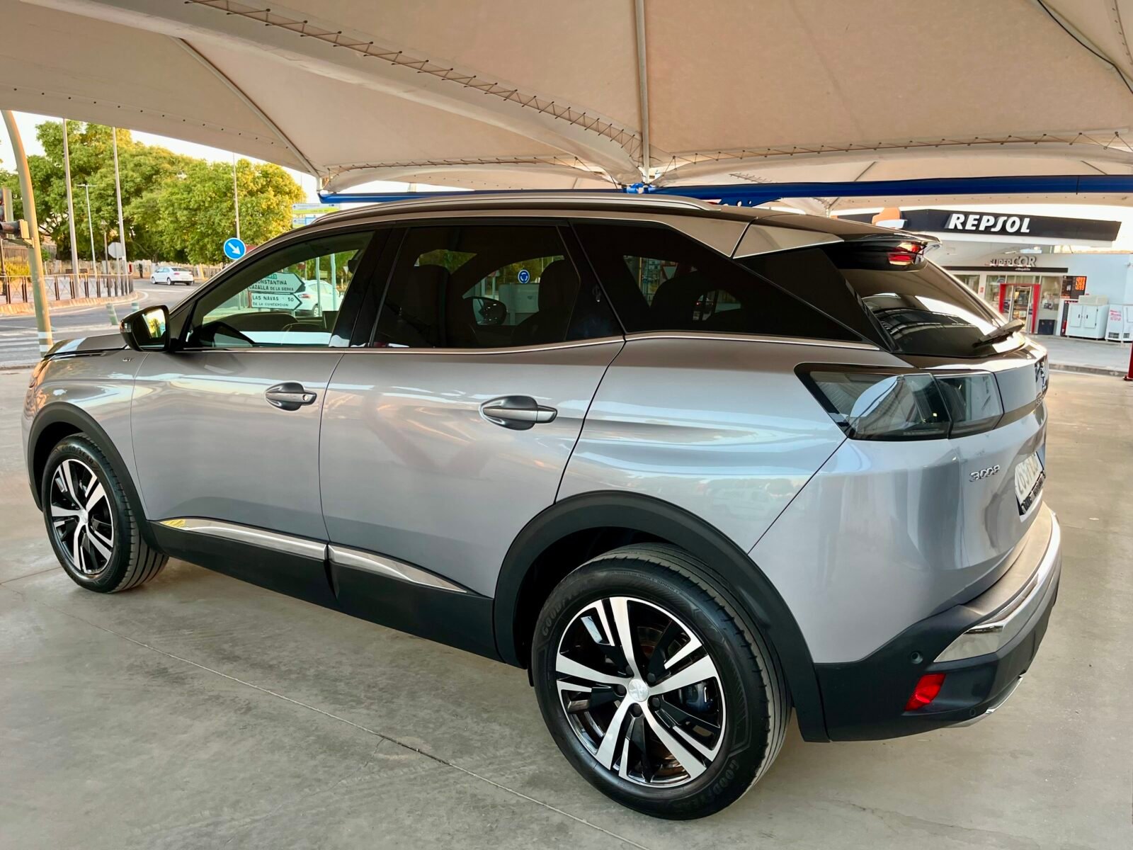 PEUGEOT 3008 1.5 BlueHDi SS GT EAT8