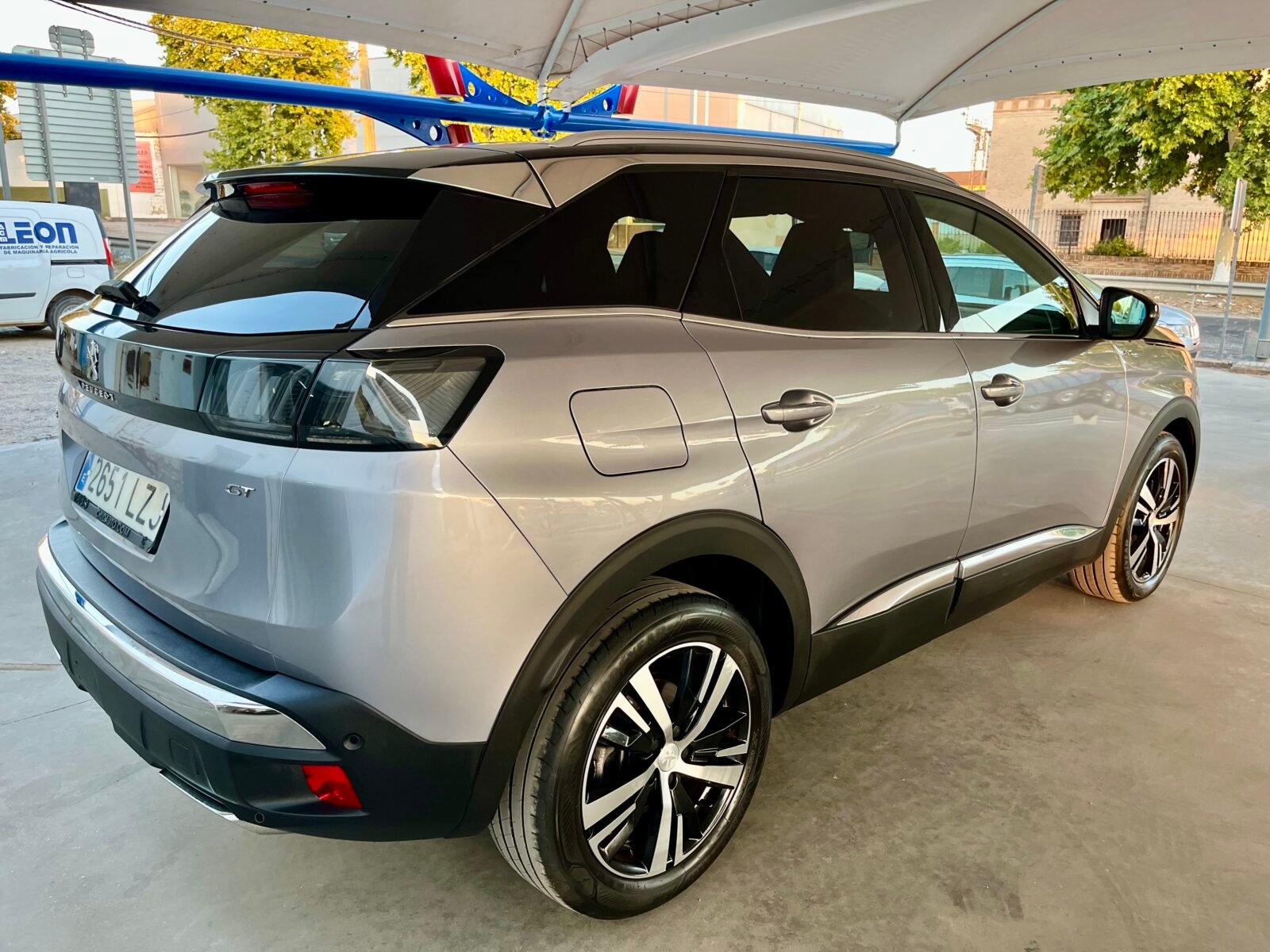 PEUGEOT 3008 1.5 BlueHDi SS GT EAT8