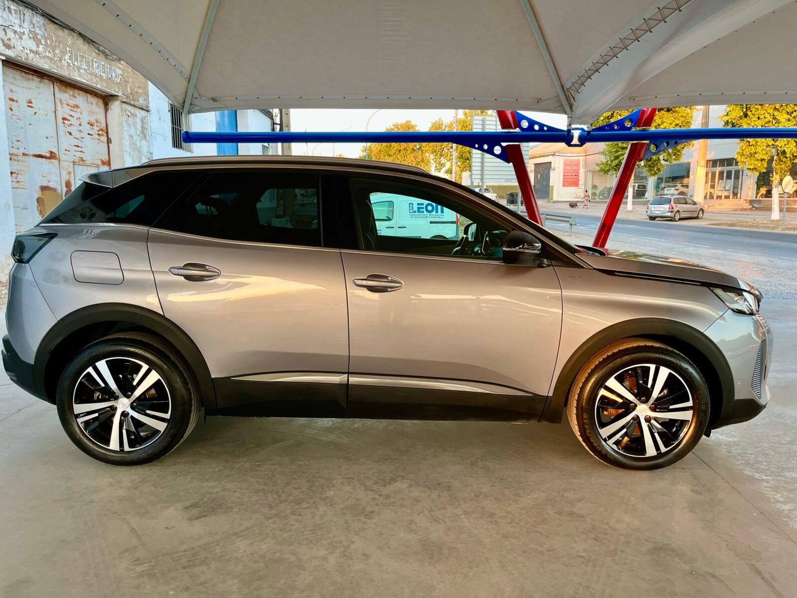 PEUGEOT 3008 1.5 BlueHDi SS GT EAT8