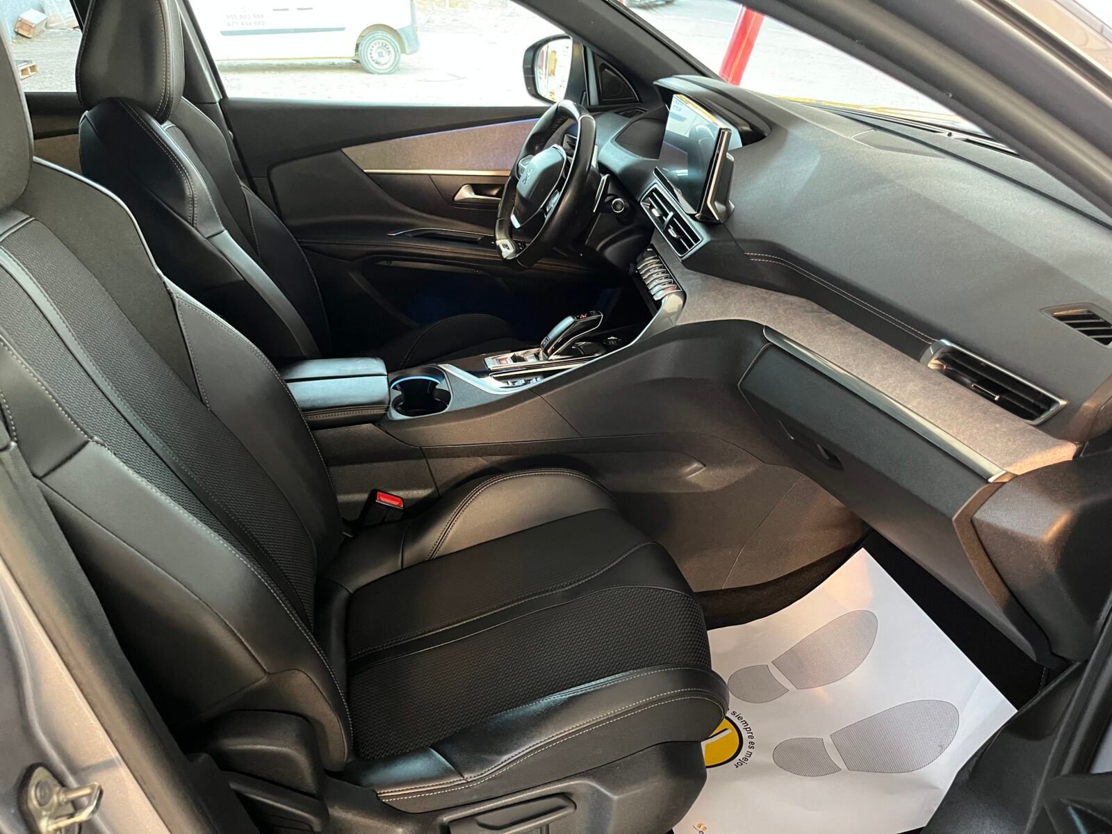 PEUGEOT 3008 1.5 BlueHDi SS GT EAT8