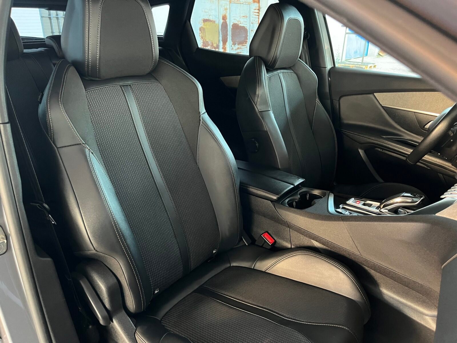 PEUGEOT 3008 1.5 BlueHDi SS GT EAT8