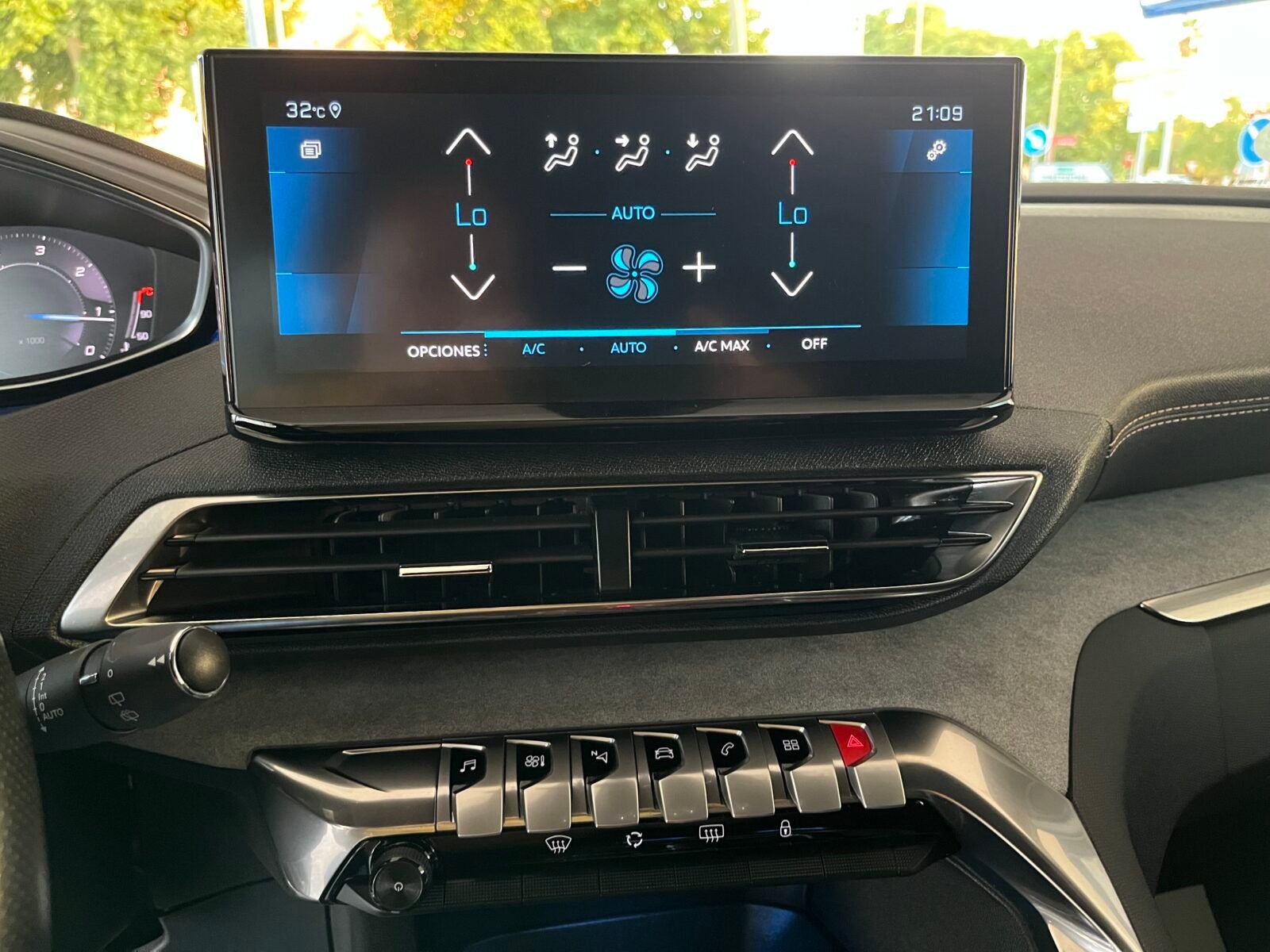 PEUGEOT 3008 1.5 BlueHDi SS GT EAT8